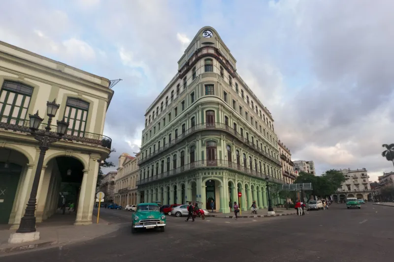 When Imperfection Becomes the Point: The New Luxury Traveler's Case for Havana